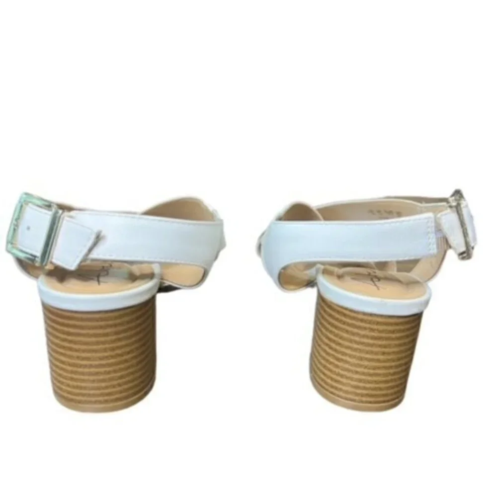 🎉PRICE REDUCED🎉 Abella Tadonna Strappy Sandal Pumps Heels White Size 7.5M‎